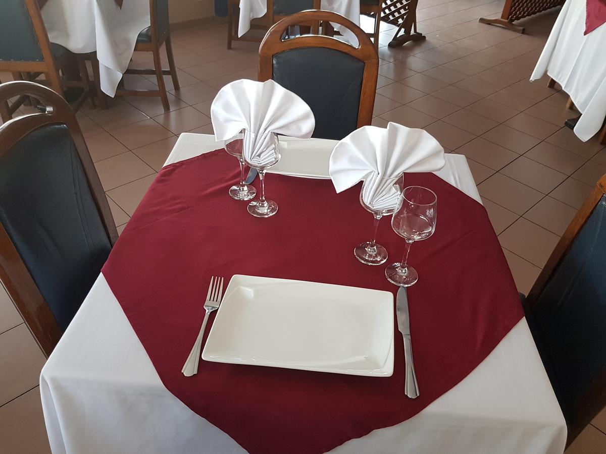 Acropole Hotel Cotonou Bagian luar foto